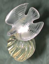 "L'air du Temps" (Air of Time) a dove